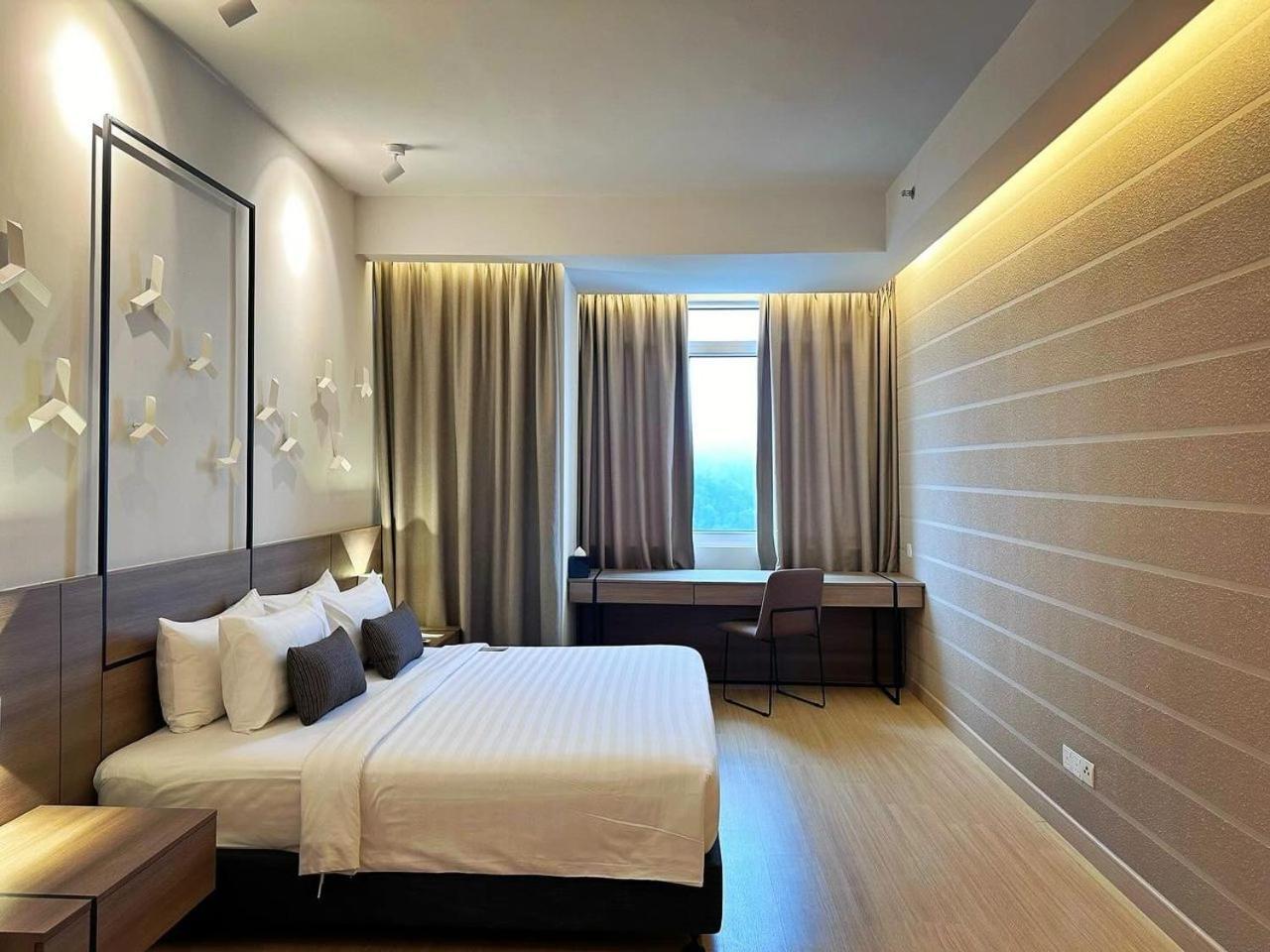 Swiss-garden & Residences, Hotel