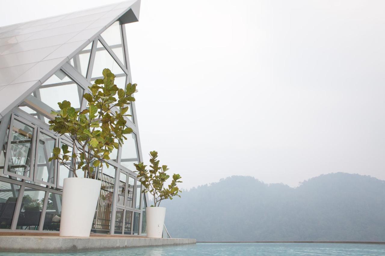 Hotel Swiss-garden & Residences, 5*
